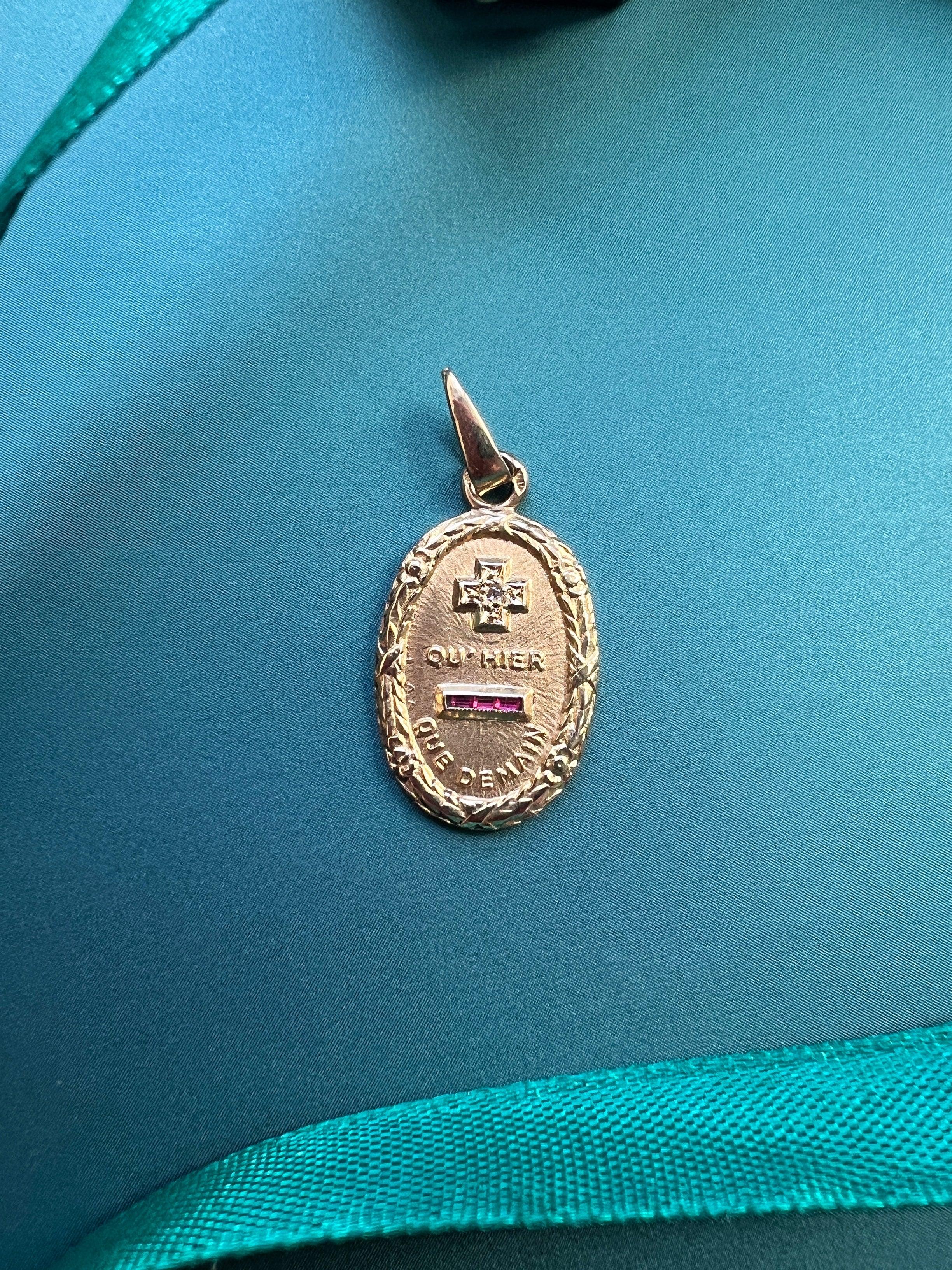 Vintage Augis 18K gold “more than yesterday, less than tomorrow” love medal pendant - Curiously timeless