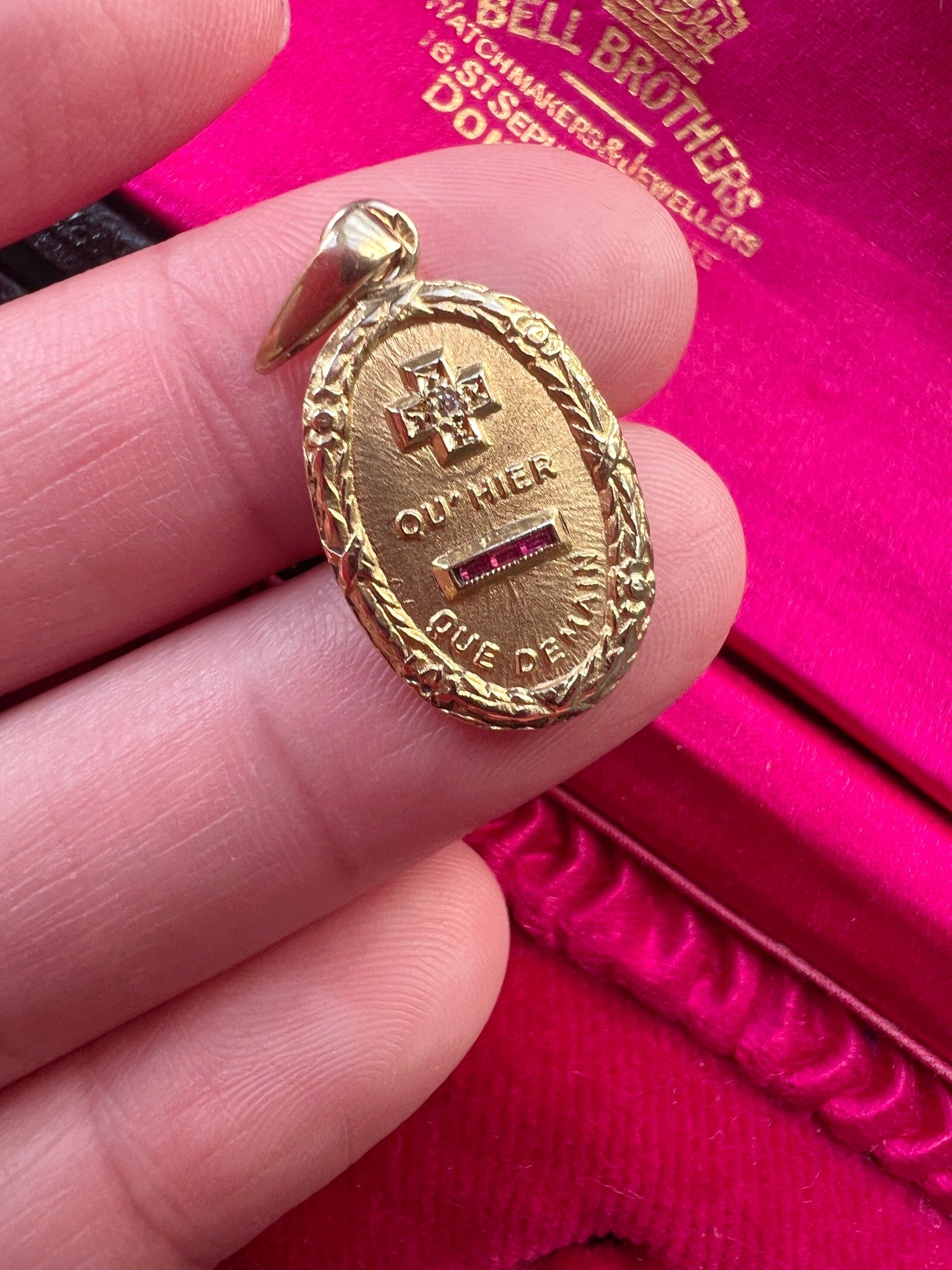 Vintage Augis 18K gold “more than yesterday, less than tomorrow” love medal pendant - Curiously timeless