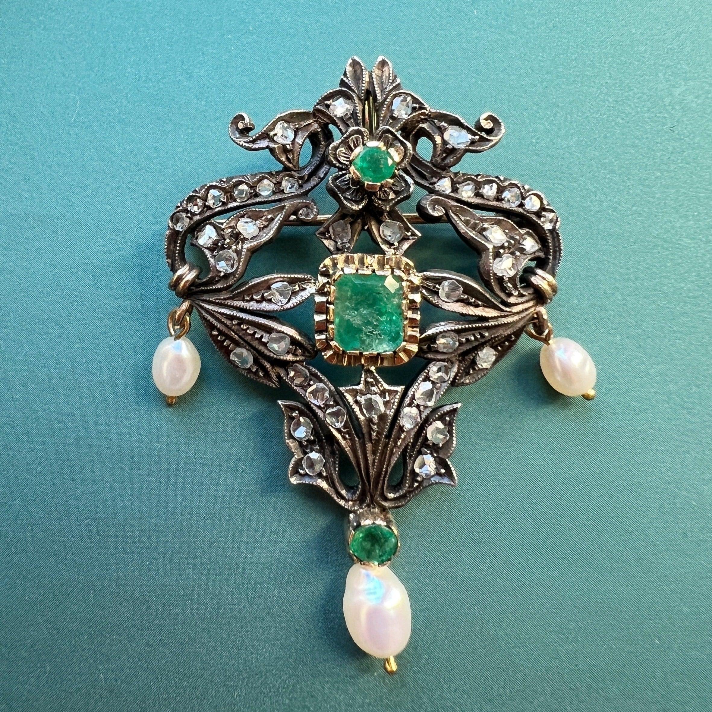 Antique 18K gold emerald diamond pendant brooch - Curiously timeless