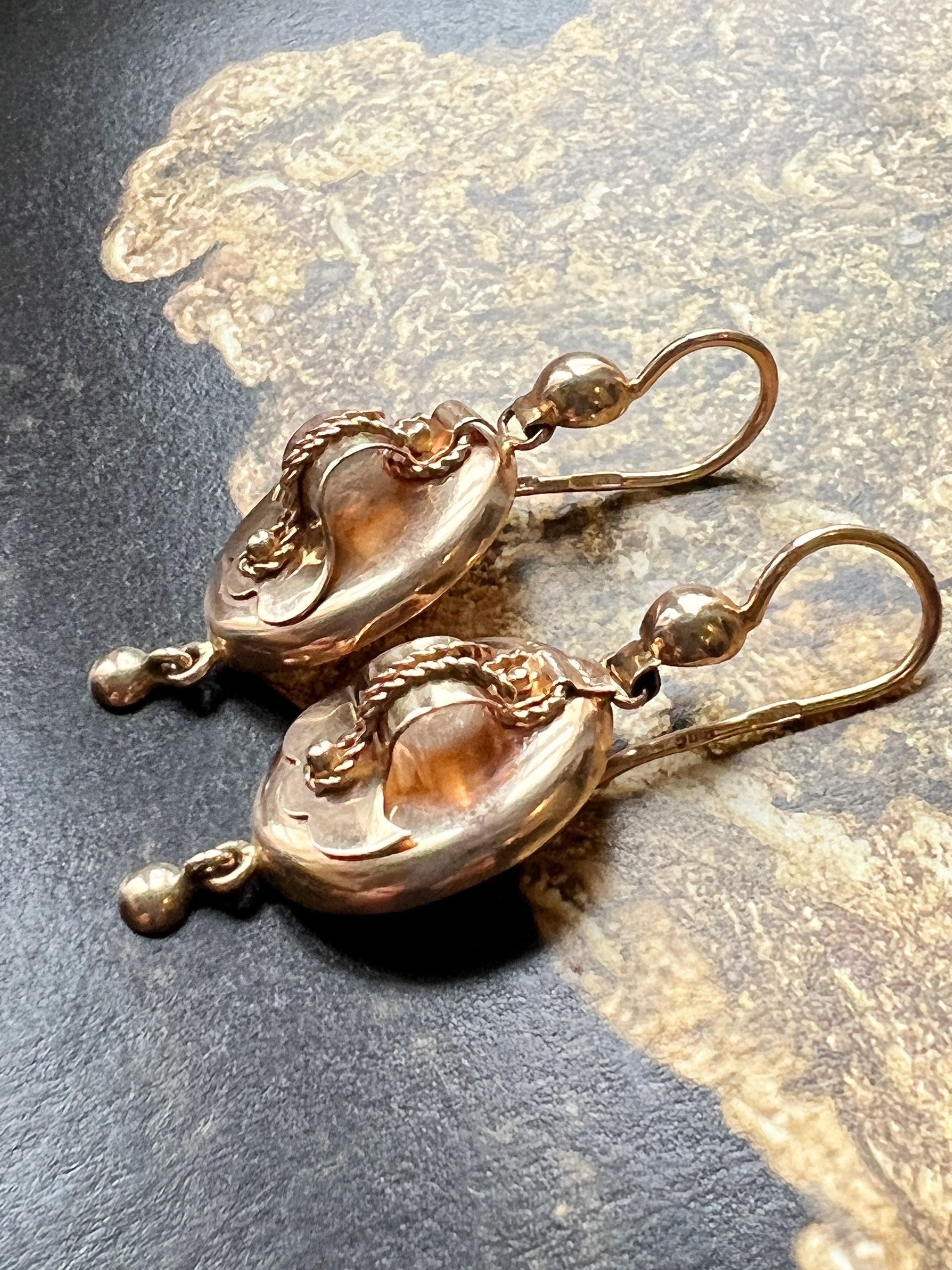 Beautiful vintage 14K gold drop earrings - Curiously timeless