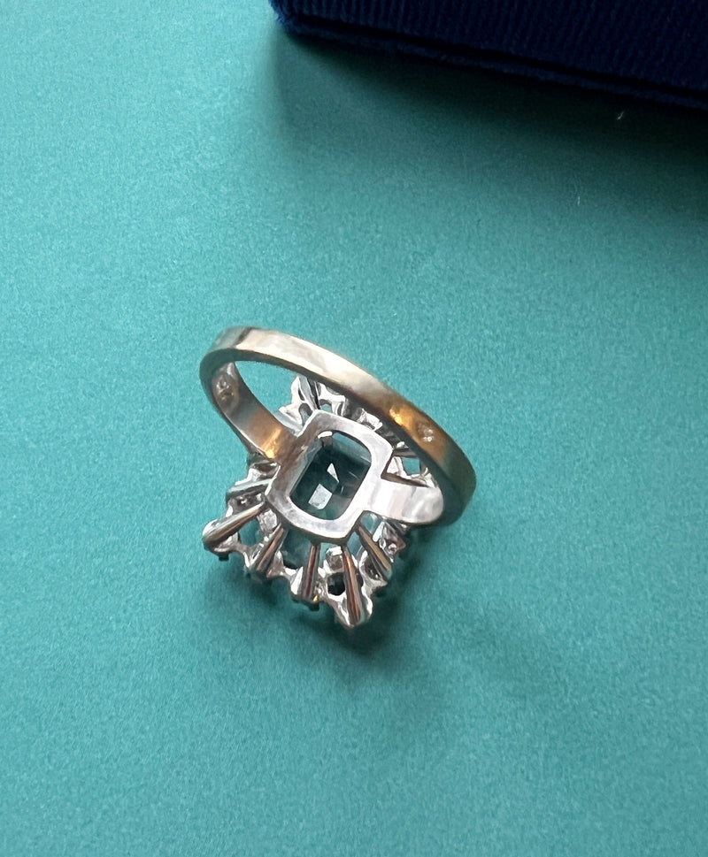 Vintage 18k white gold 4cts aquamarine diamond cocktail ring