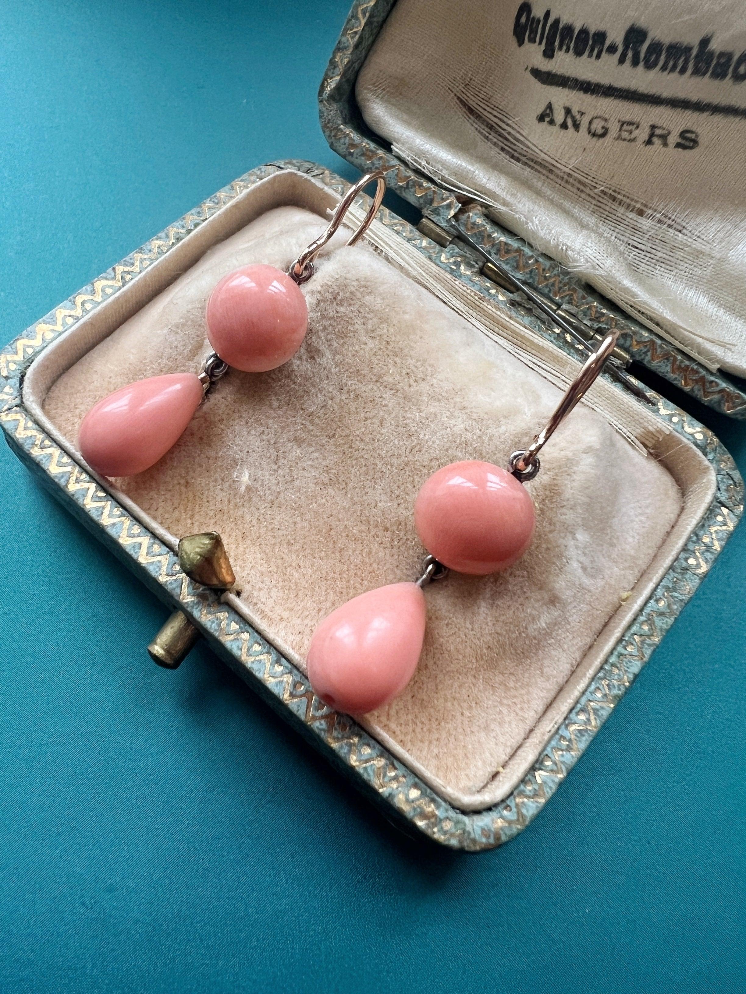 Victorian era 18K gold angel skin pink coral drop earrings - Curiously timeless