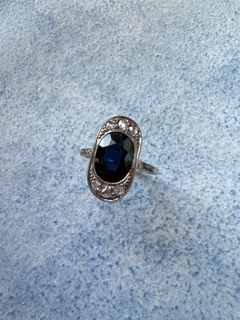 Timeless Art Deco 18K gold diamond sapphire ring