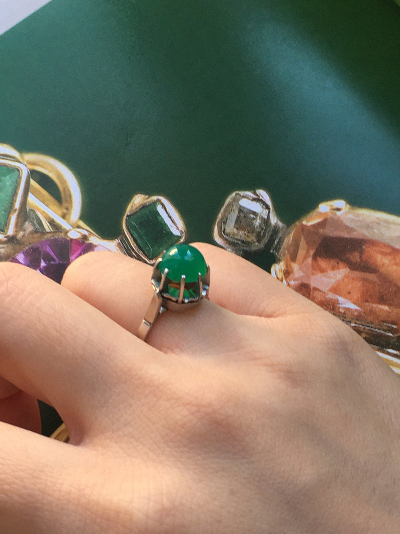 Vintage Chrysoprase solitaire Platinum ring