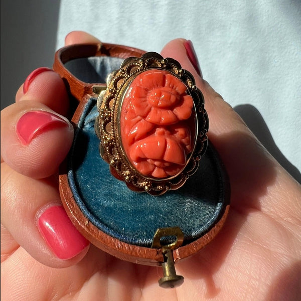 Victorian 14K Carved Natural Coral flower gold ring